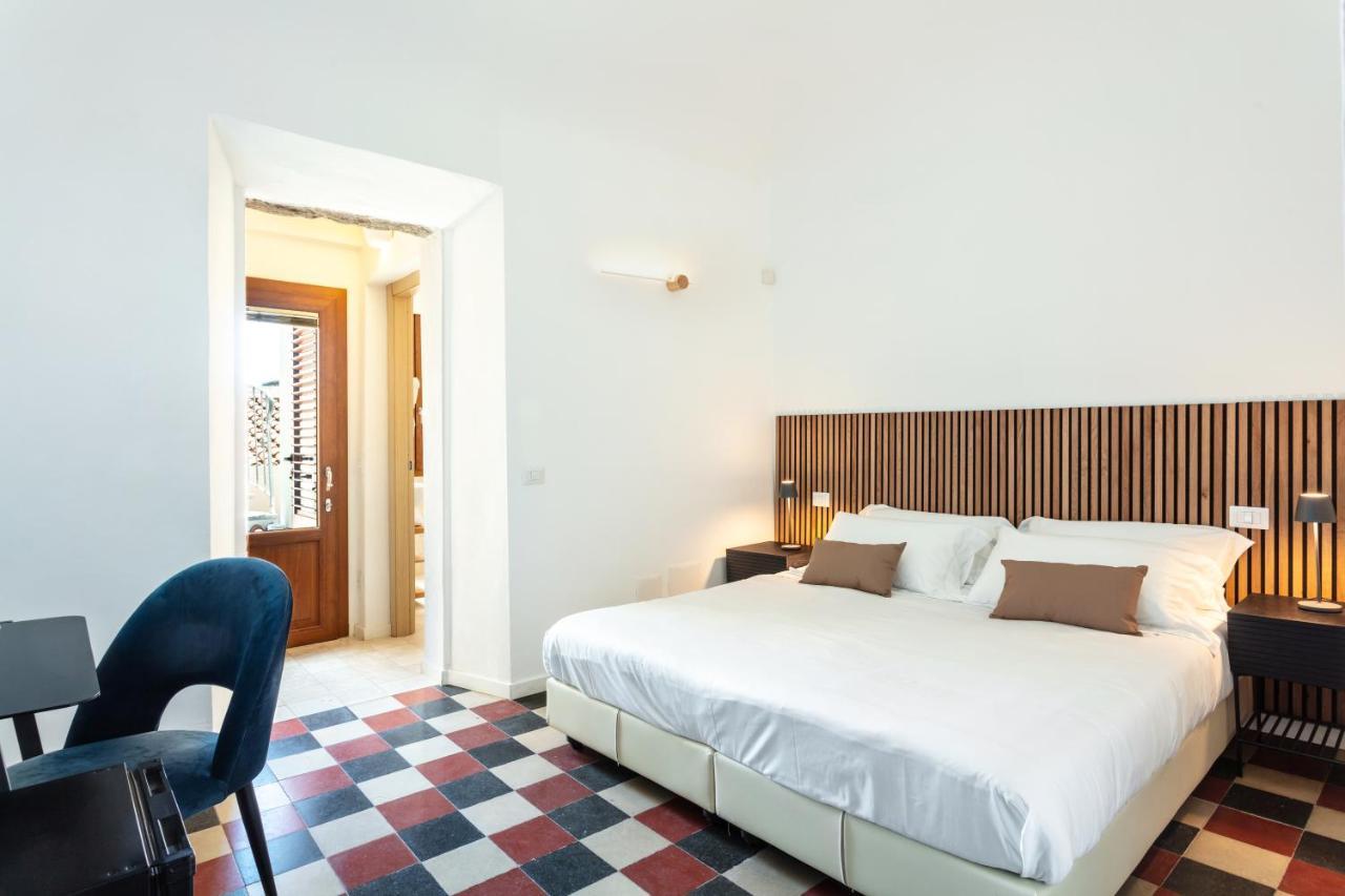 Reef Suites Olbia Exterior foto
